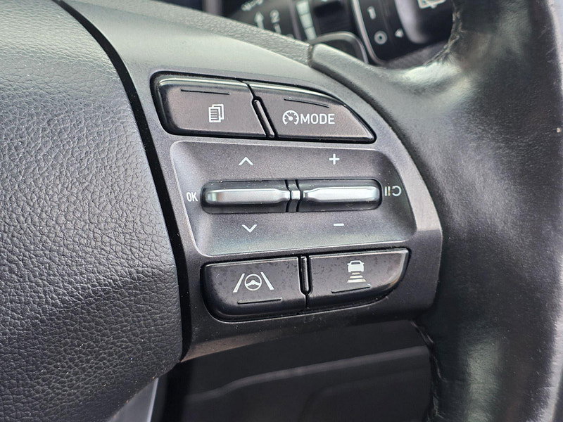Hyundai Kona 64kWh Premium Auto 5dr (10.5kW Charger)