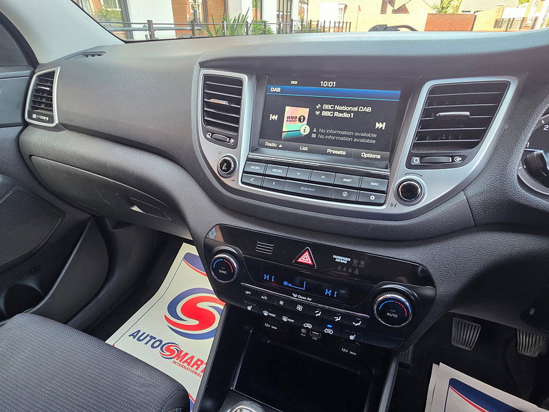 Hyundai Tucson 1.7 CRDi Blue Drive SE Nav SUV 5dr Diesel Manual Euro 6 (s/s) (116 ps)