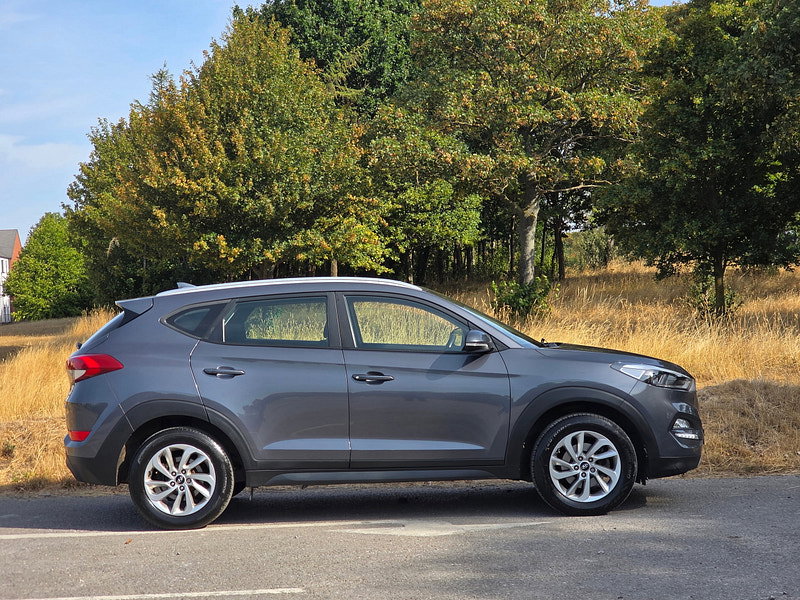 Hyundai Tucson 1.7 CRDi Blue Drive SE Nav SUV 5dr Diesel Manual Euro 6 (s/s) (116 ps)