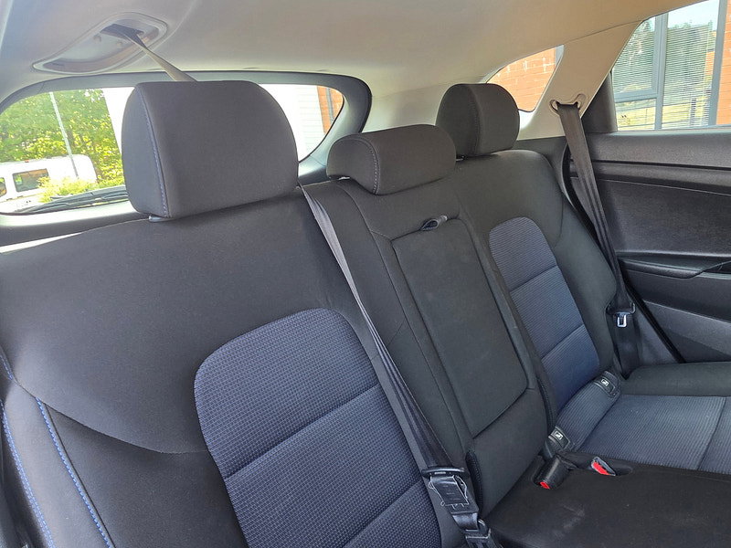 Hyundai Tucson 1.7 CRDi Blue Drive SE Nav SUV 5dr Diesel Manual Euro 6 (s/s) (116 ps)