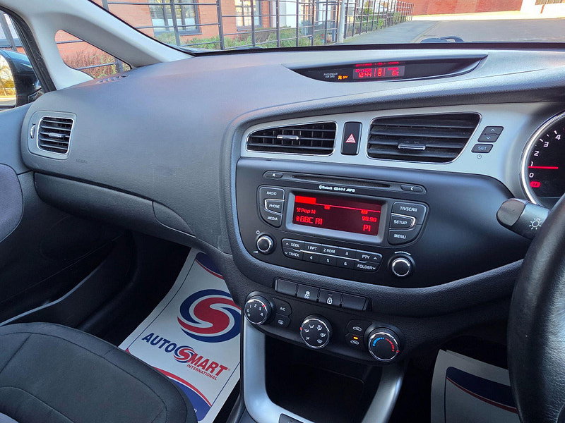 Kia Ceed 1.6 CRDi EcoDynamics 2 Sportswagon Euro 5 (s/s) 5dr
