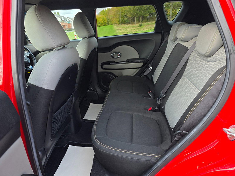 Kia Soul 1.6 CRDi Mixx Euro 5 5dr