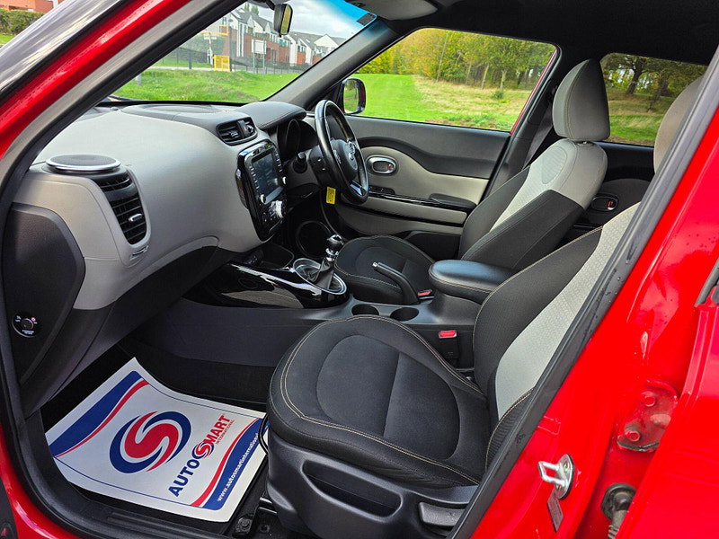 Kia Soul 1.6 CRDi Mixx Euro 5 5dr