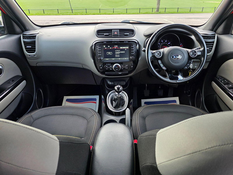 Kia Soul 1.6 CRDi Mixx Euro 5 5dr
