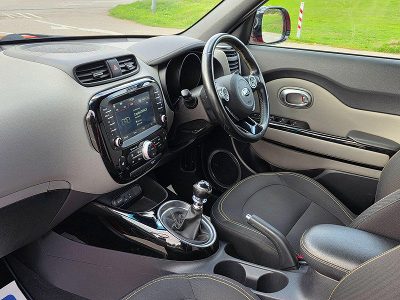 Kia Soul 1.6 CRDi Mixx Euro 5 5dr