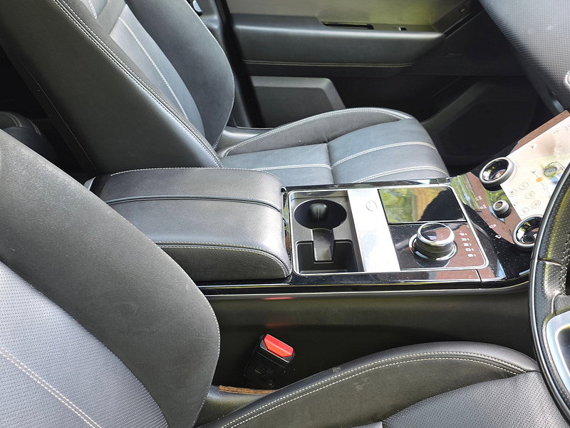 Land Rover Range Rover Velar 2.0 D240 R-Dynamic S SUV 5dr Diesel Auto 4WD Euro 6 (s/s) (240 ps)