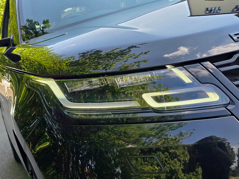 Land Rover Range Rover Velar 2.0 D240 R-Dynamic S SUV 5dr Diesel Auto 4WD Euro 6 (s/s) (240 ps)