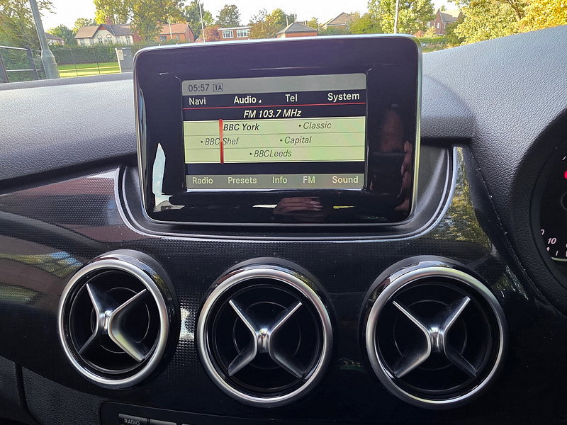 Mercedes-Benz B Class 1.8 B180 CDI BlueEfficiency SE MPV 5dr Diesel Manual Euro 5 (s/s) (109 ps)
