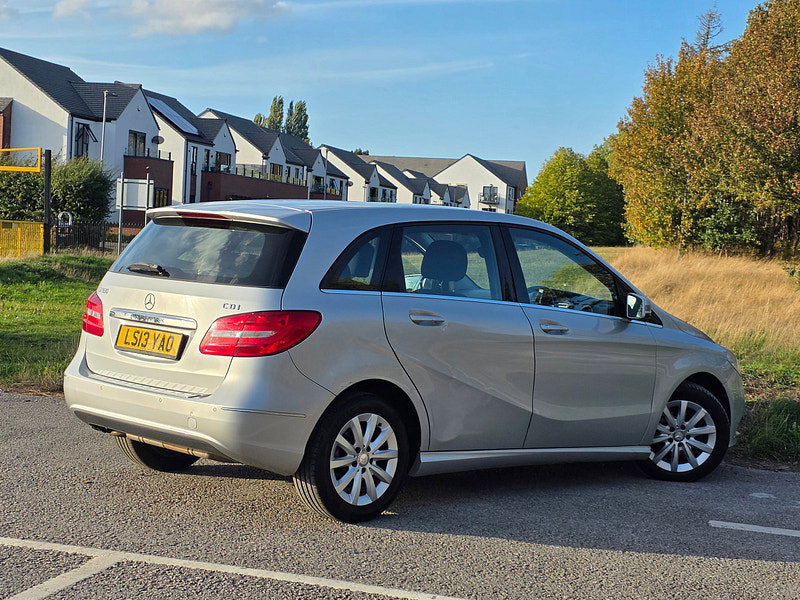 Mercedes-Benz B Class 1.8 B180 CDI BlueEfficiency SE MPV 5dr Diesel Manual Euro 5 (s/s) (109 ps)