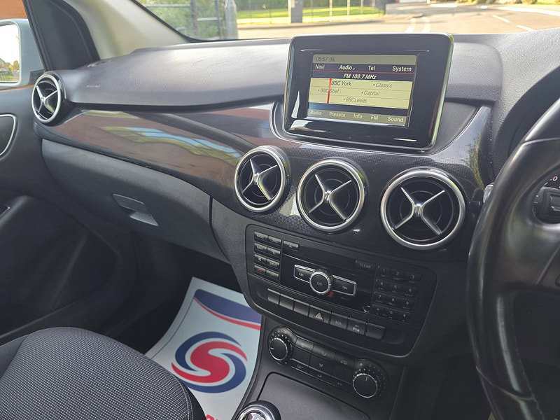 Mercedes-Benz B Class 1.8 B180 CDI BlueEfficiency SE MPV 5dr Diesel Manual Euro 5 (s/s) (109 ps)