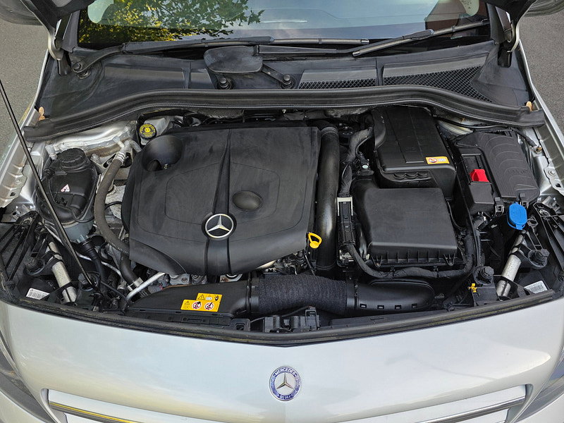 Mercedes-Benz B Class 1.8 B180 CDI BlueEfficiency SE MPV 5dr Diesel Manual Euro 5 (s/s) (109 ps)