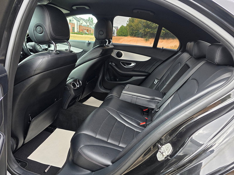 Mercedes-Benz C Class 2.1 C220 BlueTEC AMG Line Saloon 4dr Diesel G-Tronic+ Euro 6 (s/s) (170 ps)