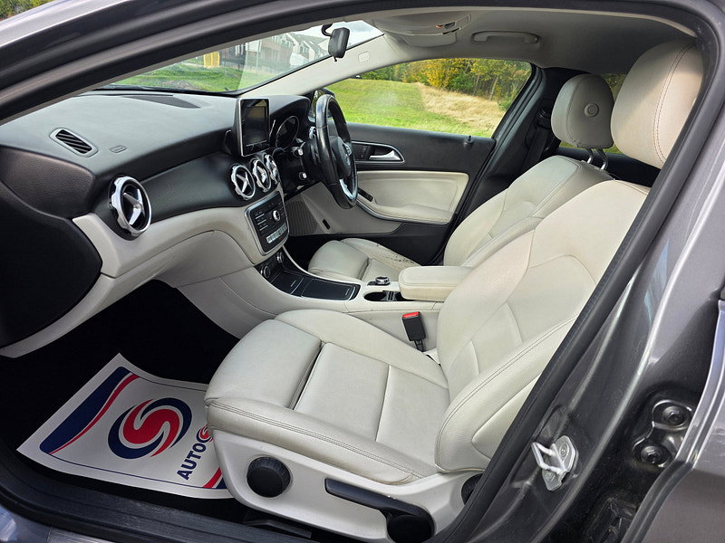 Mercedes-Benz GLA 1.6 GLA200 SE SUV 5dr Petrol 7G-DCT Euro 6 (s/s) (156 ps)