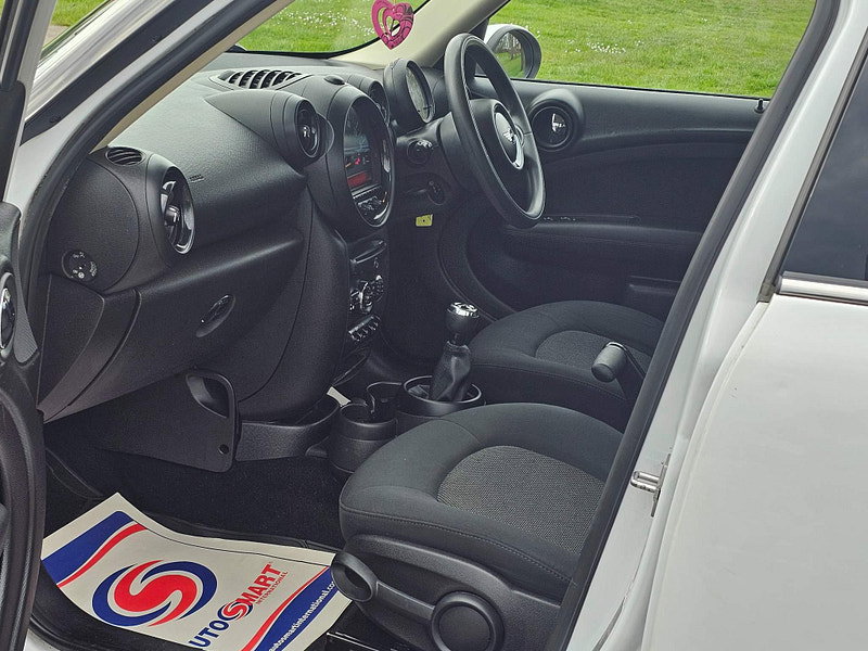 MINI Countryman 1.6 Cooper D Euro 5 (s/s) 5dr