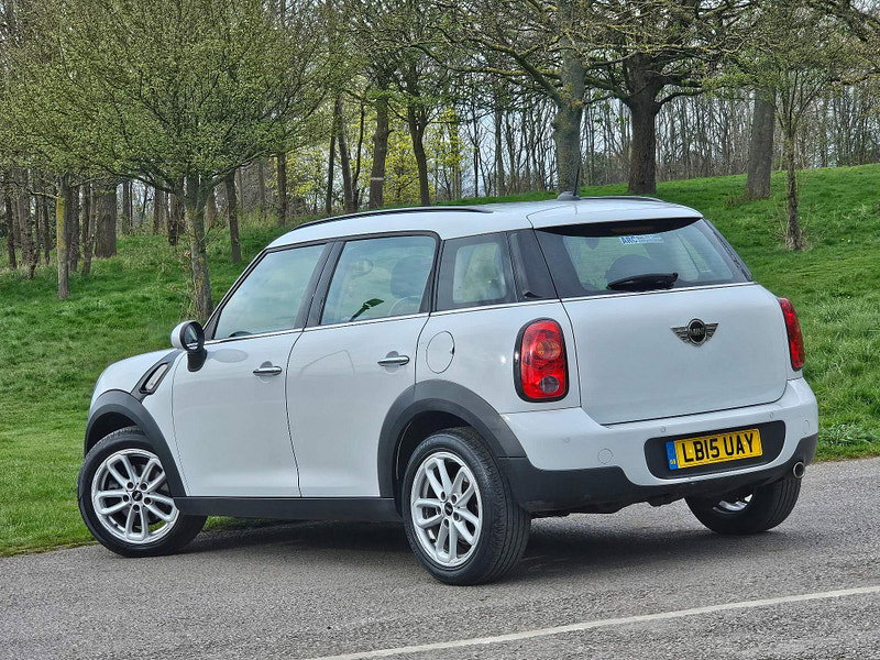 MINI Countryman 1.6 Cooper D Euro 5 (s/s) 5dr