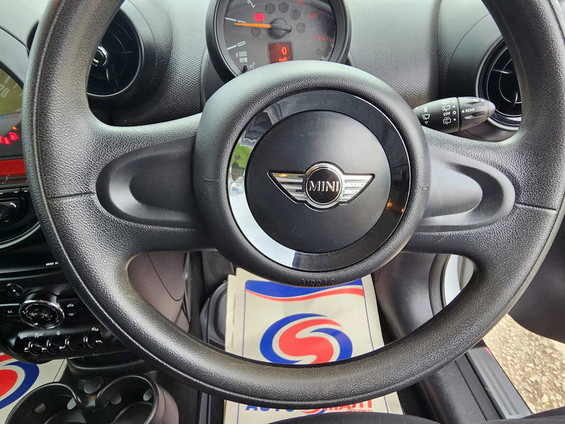 MINI Countryman 1.6 Cooper D Euro 5 (s/s) 5dr