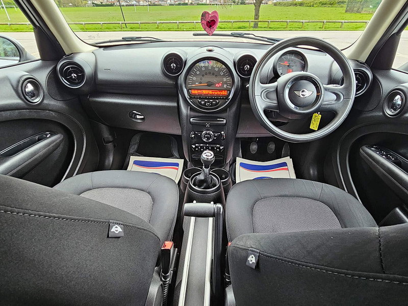 MINI Countryman 1.6 Cooper D Euro 5 (s/s) 5dr