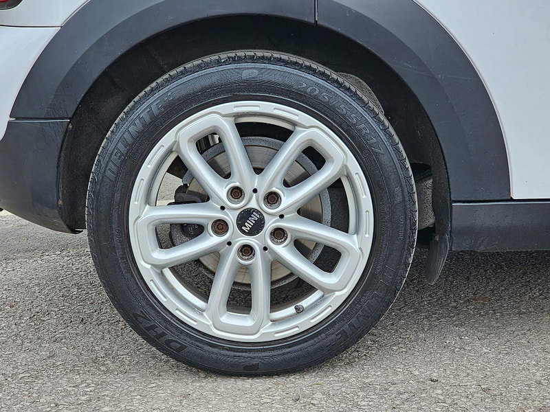 MINI Countryman 1.6 Cooper D Euro 5 (s/s) 5dr