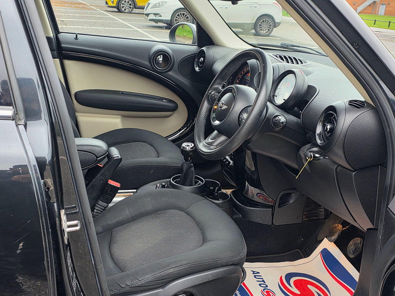 MINI Countryman 1.6 Cooper D Euro 5 (s/s) 5dr
