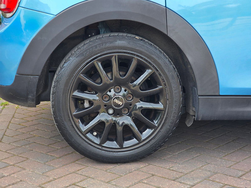 MINI Hatch 1.5 Cooper D Euro 6 (s/s) 5dr