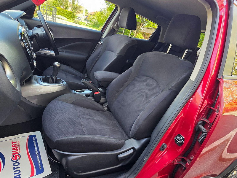 Nissan Juke 1.6 Acenta Premium Euro 5 (s/s) 5dr