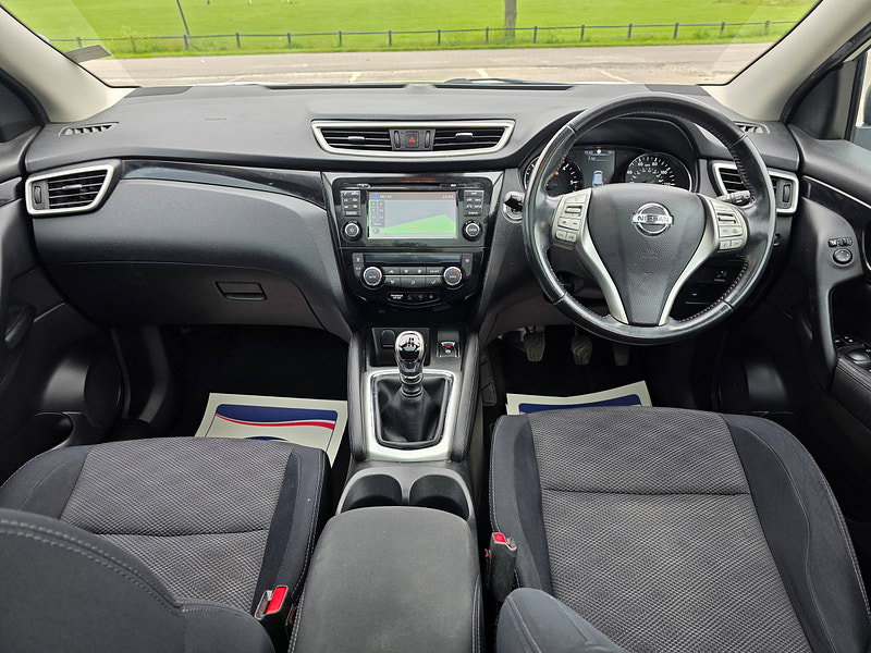 Nissan Qashqai 1.5 dCi Acenta+ 2WD Euro 5 (s/s) 5dr