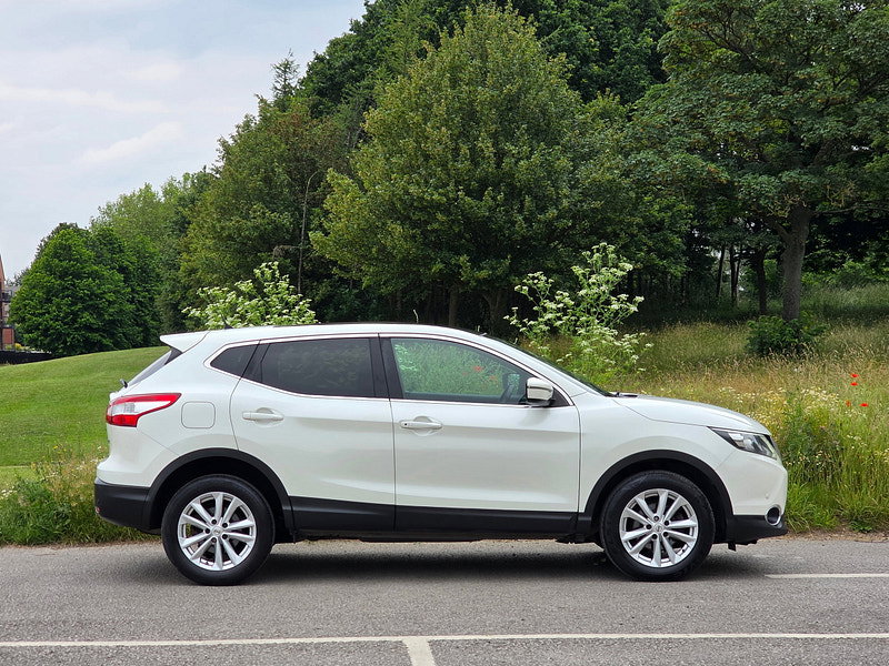 Nissan Qashqai 1.5 dCi Acenta+ 2WD Euro 5 (s/s) 5dr