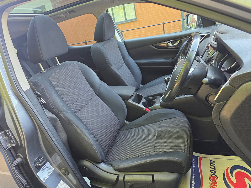 Nissan Qashqai 1.5 dCi Acenta Premium SUV 5dr Diesel Manual 2WD Euro 5 (s/s) (110 ps)