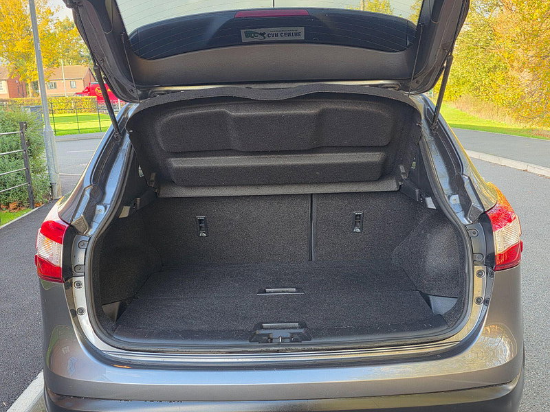 Nissan Qashqai 1.5 dCi n-tec+ 2WD Euro 6 (s/s) 5dr