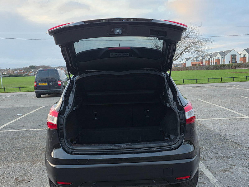 Nissan Qashqai 1.5 dCi N-Connecta 2WD Euro 6 (s/s) 5dr