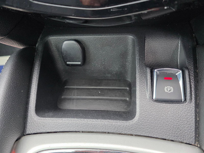 Nissan Qashqai 1.5 dCi Tekna 2WD Euro 5 (s/s) 5dr