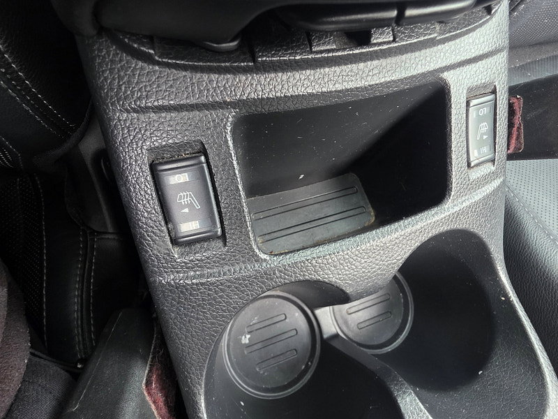 Nissan Qashqai 1.5 dCi Tekna SUV 5dr Diesel Manual 2WD Euro 5 (s/s) (110 ps)