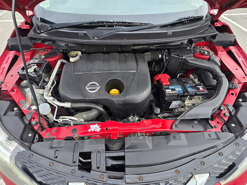 Nissan Qashqai 1.5 dCi Tekna SUV 5dr Diesel Manual 2WD Euro 5 (s/s) (110 ps)