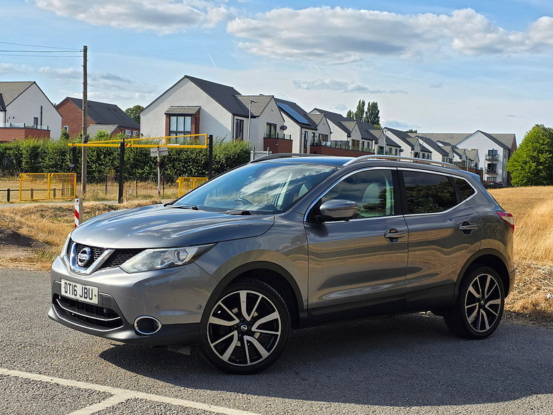 Nissan Qashqai 1.5 dCi Tekna SUV 5dr Diesel Manual 2WD Euro 6 (s/s) (110 ps)