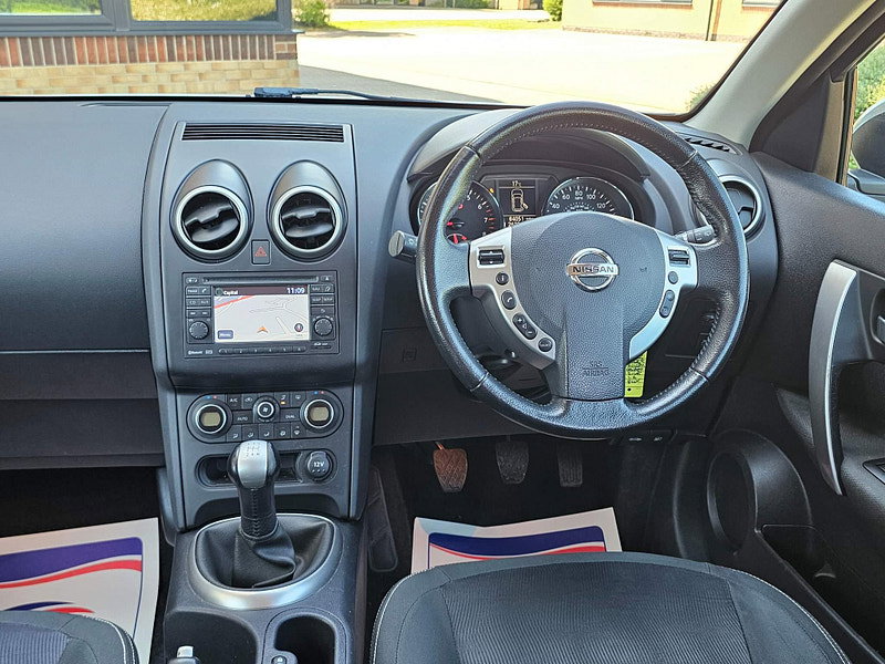 Nissan Qashqai 1.6 Acenta 2WD Euro 5 (s/s) 5dr