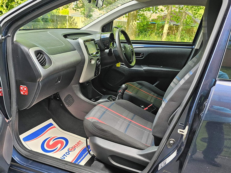 Peugeot 108 1.0 Active Euro 6 5dr