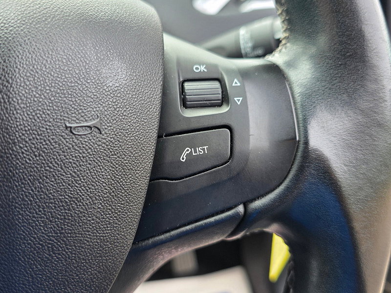 Peugeot 2008 1.6 BlueHDi Allure SUV 5dr Diesel Manual Euro 6 (100 ps)