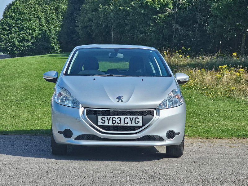 Peugeot 208 1.2 VTi Access+ Euro 5 5dr