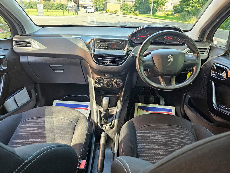 Peugeot 208 1.2 VTi Access+ Euro 5 5dr