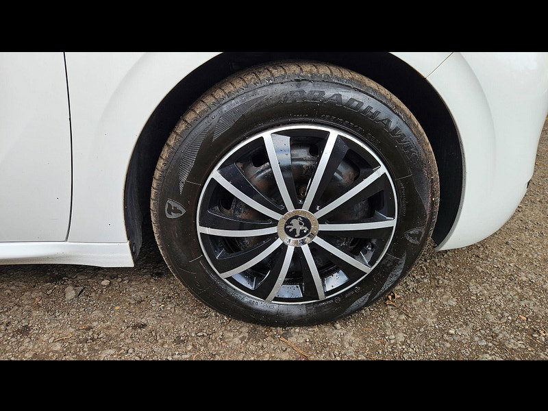 Peugeot 208 1.2 VTi Access+ Euro 5 5dr