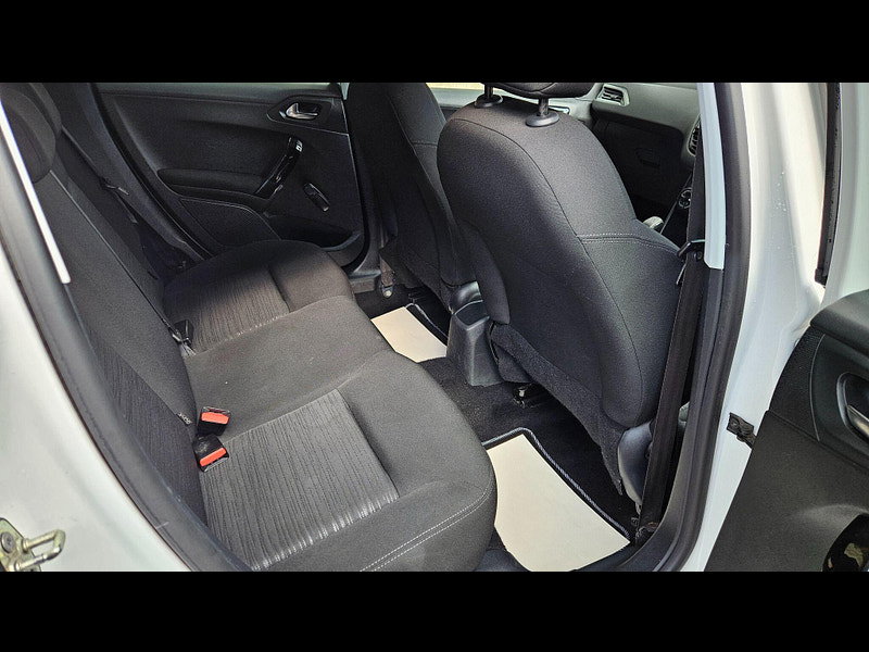 Peugeot 208 1.2 VTi Access+ Euro 5 5dr