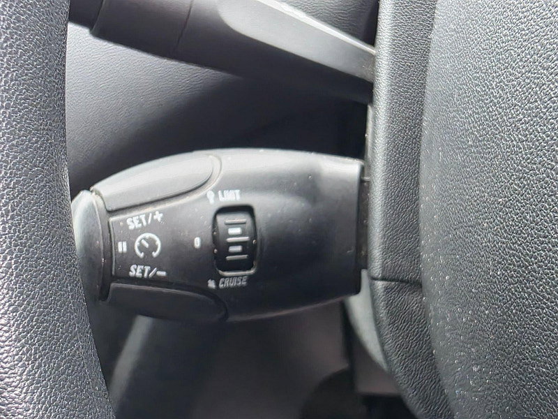 Peugeot 208 1.4 HDi Access+ Euro 5 3dr