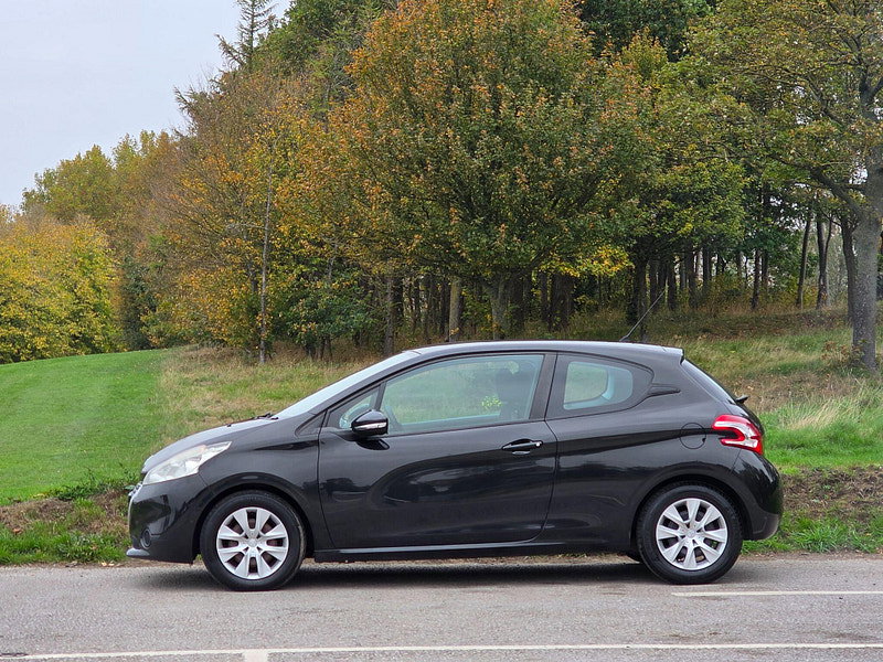 Peugeot 208 1.4 HDi Access+ Euro 5 3dr