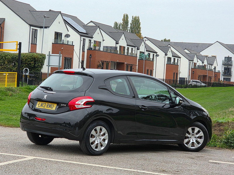 Peugeot 208 1.4 HDi Access+ Euro 5 3dr