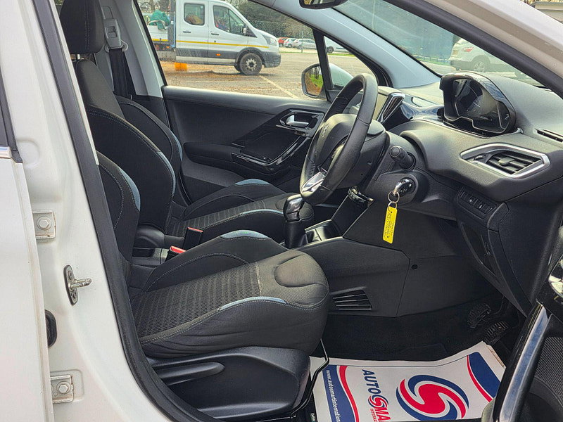 Peugeot 208 1.4 HDi Allure Euro 5 5dr