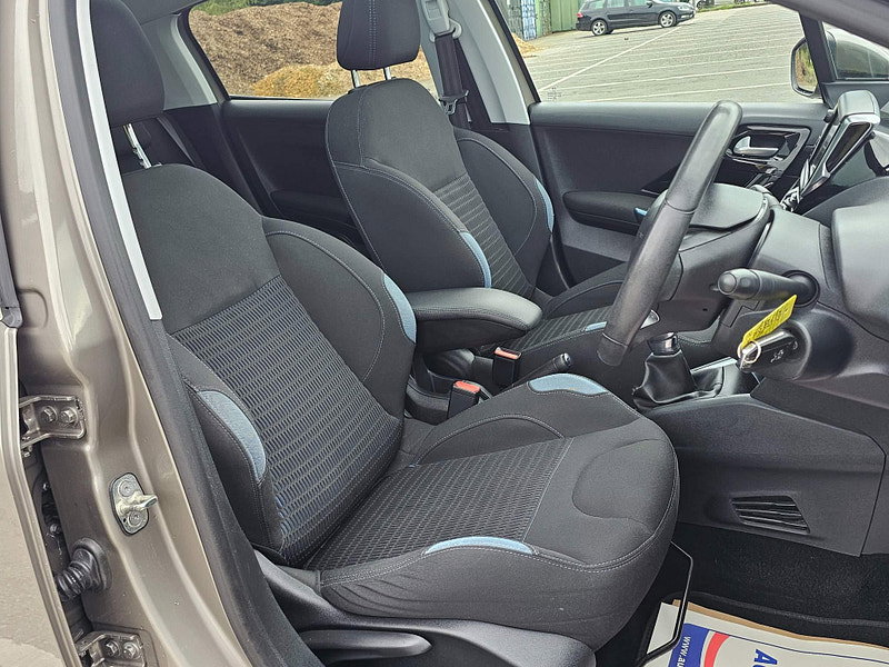 Peugeot 208 1.4 HDi Intuitive Euro 5 5dr