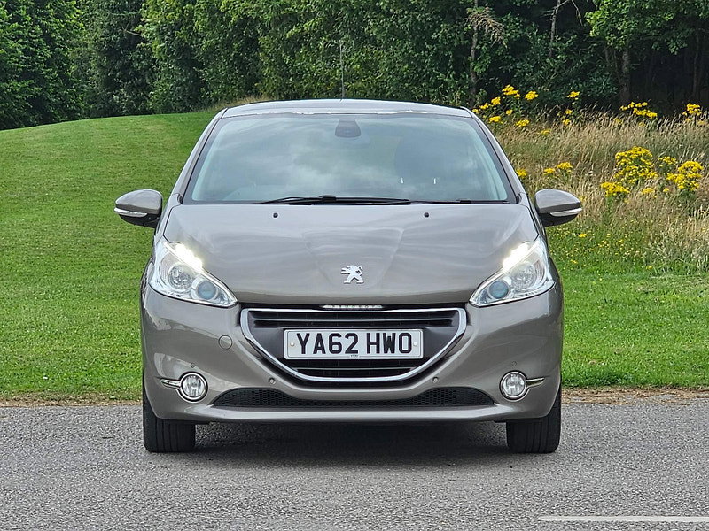 Peugeot 208 1.4 HDi Intuitive Euro 5 5dr