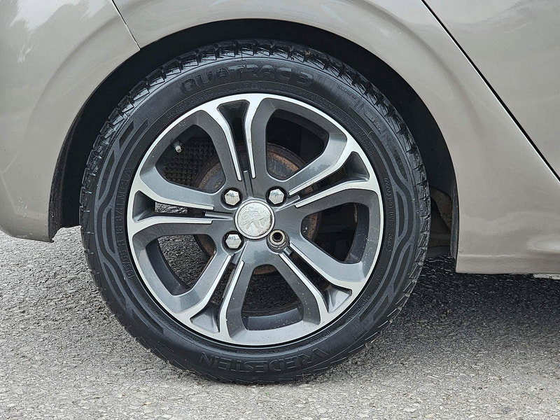 Peugeot 208 1.4 HDi Intuitive Euro 5 5dr
