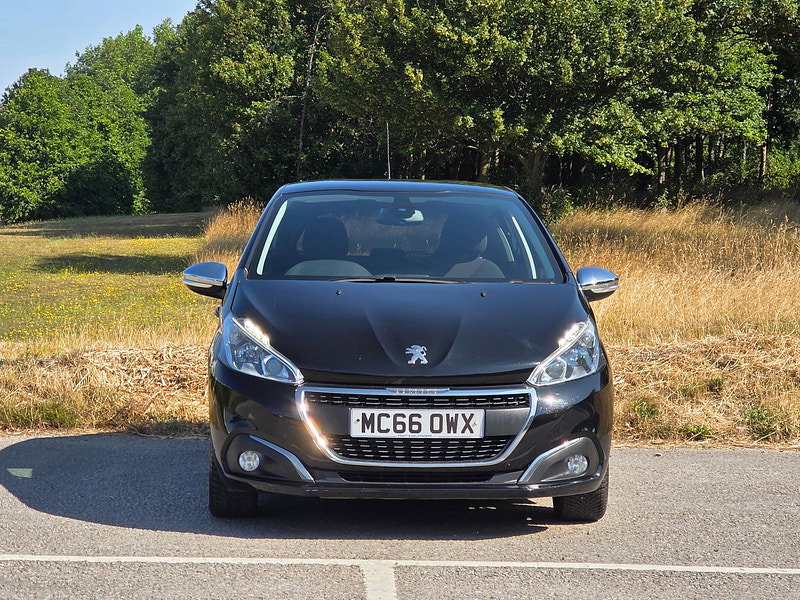 Peugeot 208 1.6 BlueHDi Allure Hatchback 5dr Diesel Manual Euro 6 (100 ps)