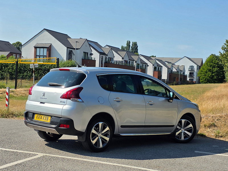 Peugeot 3008 2.0 HDi Allure SUV 5dr Diesel Auto Euro 5 (163 ps)
